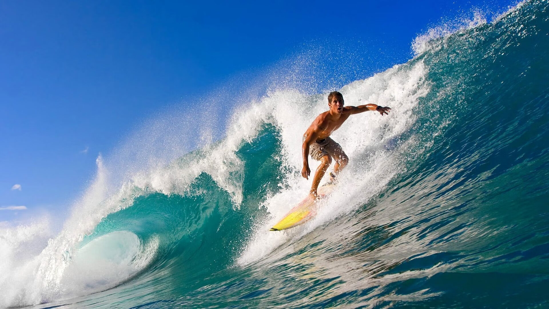 桑巴风暴席卷伯纳乌，萨拉赫关键一击，巴西群星全面压制皇马神话