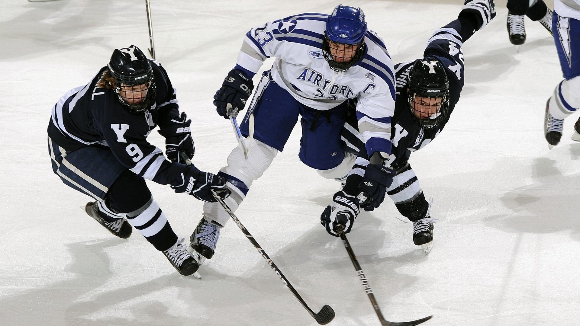 突尼斯争冠战，阿什拉夫关键一击，力克日本书写历史